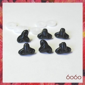 6pcs 18mm BLACK Cat-Style Plastic noses, Safety noses, Animal Noses