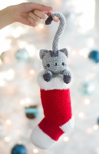 Text Box: Chester the Curious Christmas Cat by Stephanie Lau of All About Ami
